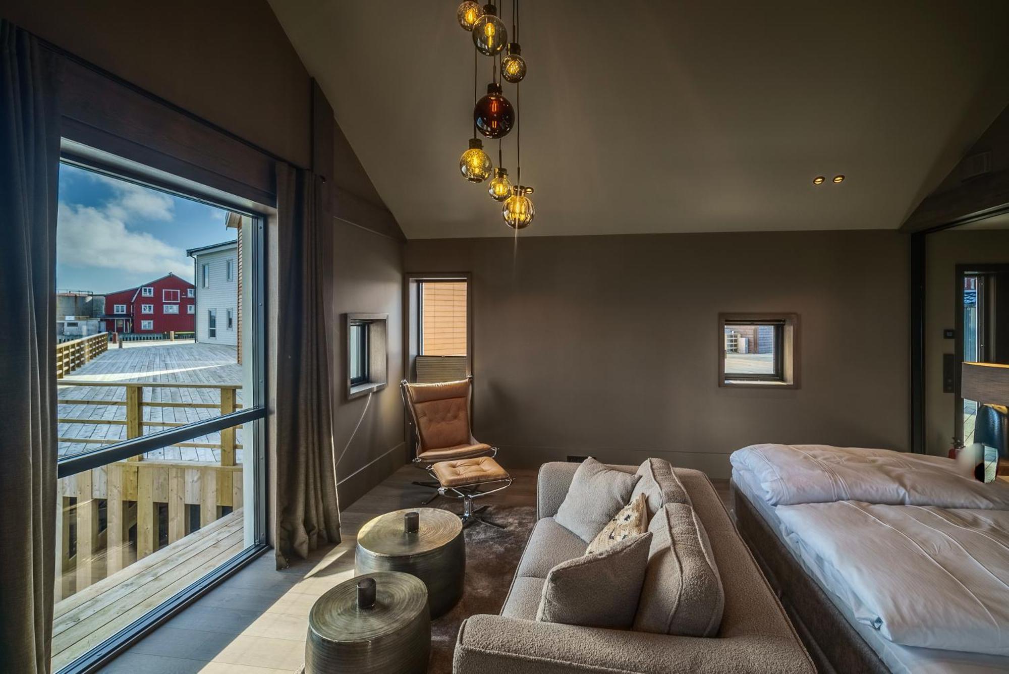 Henningsvaer Bryggehotell - By Classic Norway Hotels מראה חיצוני תמונה