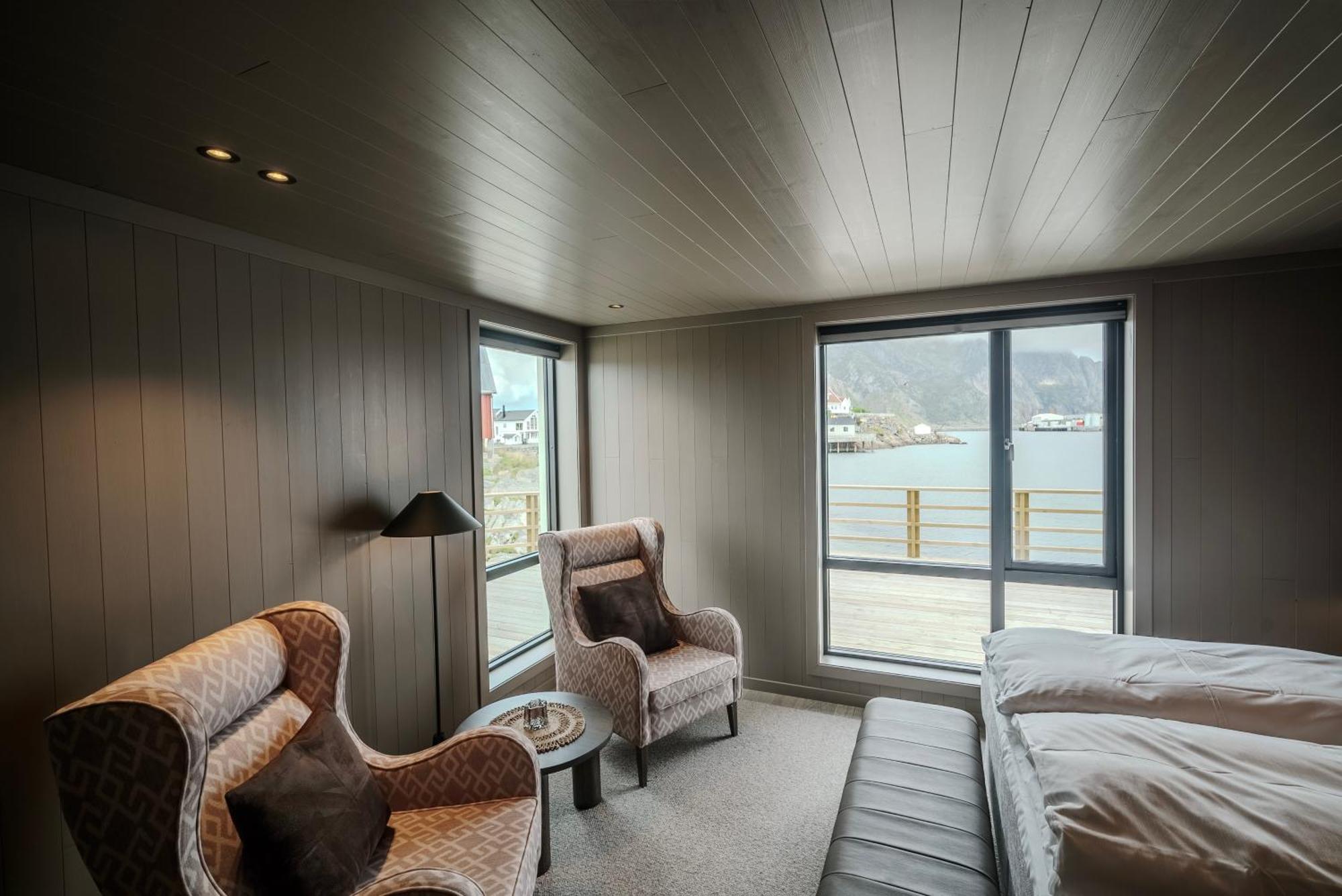 Henningsvaer Bryggehotell - By Classic Norway Hotels מראה חיצוני תמונה